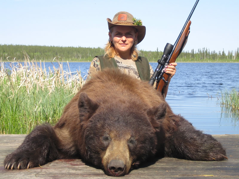 Kisslinger Outfitting - Trophy Black Bear Hunting Saskatchewan